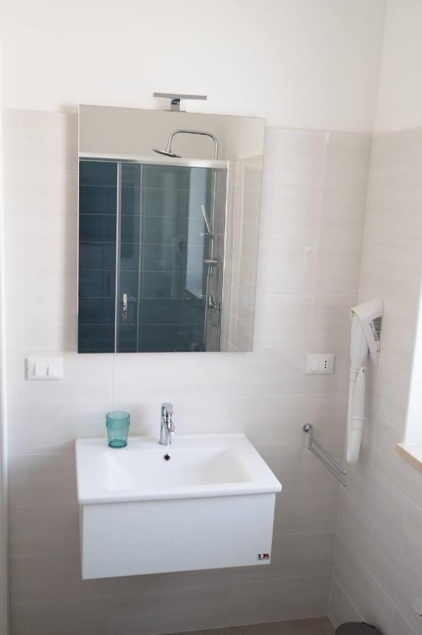 Il Rifugio Del Navigante Bed & Breakfast Otranto Bagian luar foto